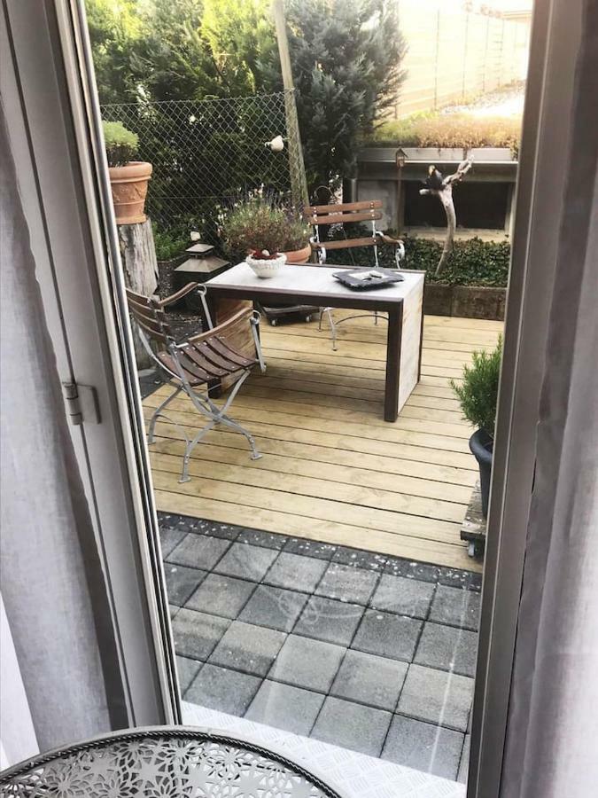 Gartenzimmer Rubigen Exteriör bild