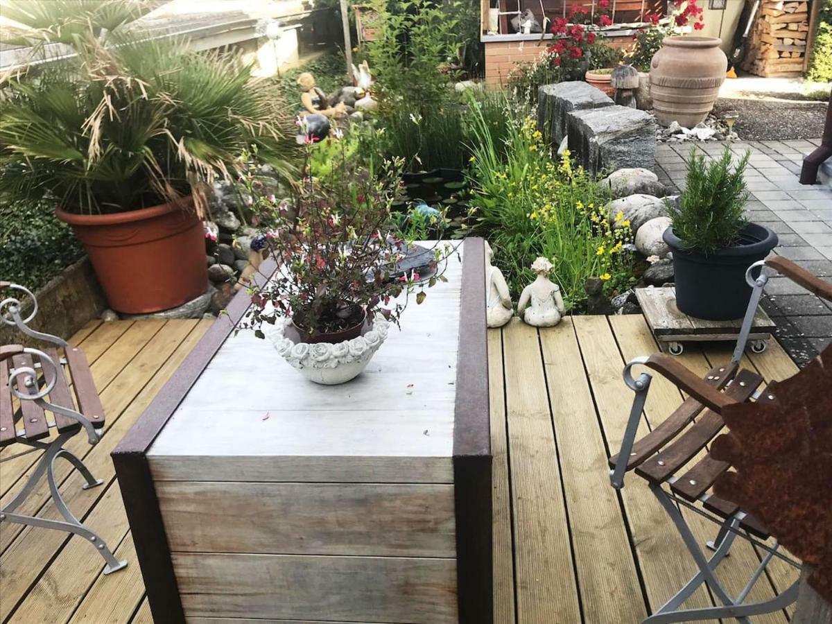 Gartenzimmer Rubigen Exteriör bild